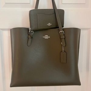 Coach Purse & Wallet